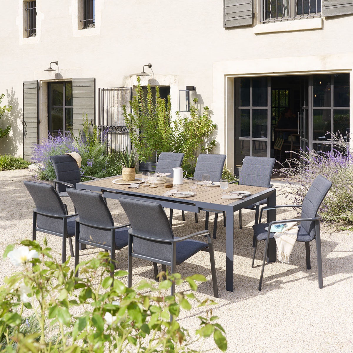 extendable garden table evasion wood effect honey graphite