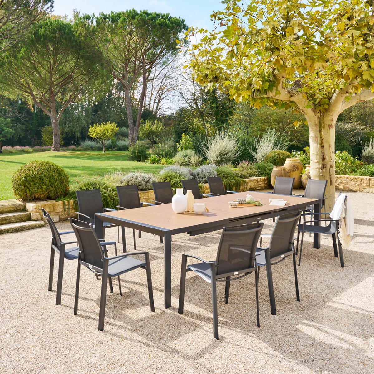 extendable garden table evasion wood effect honey graphite