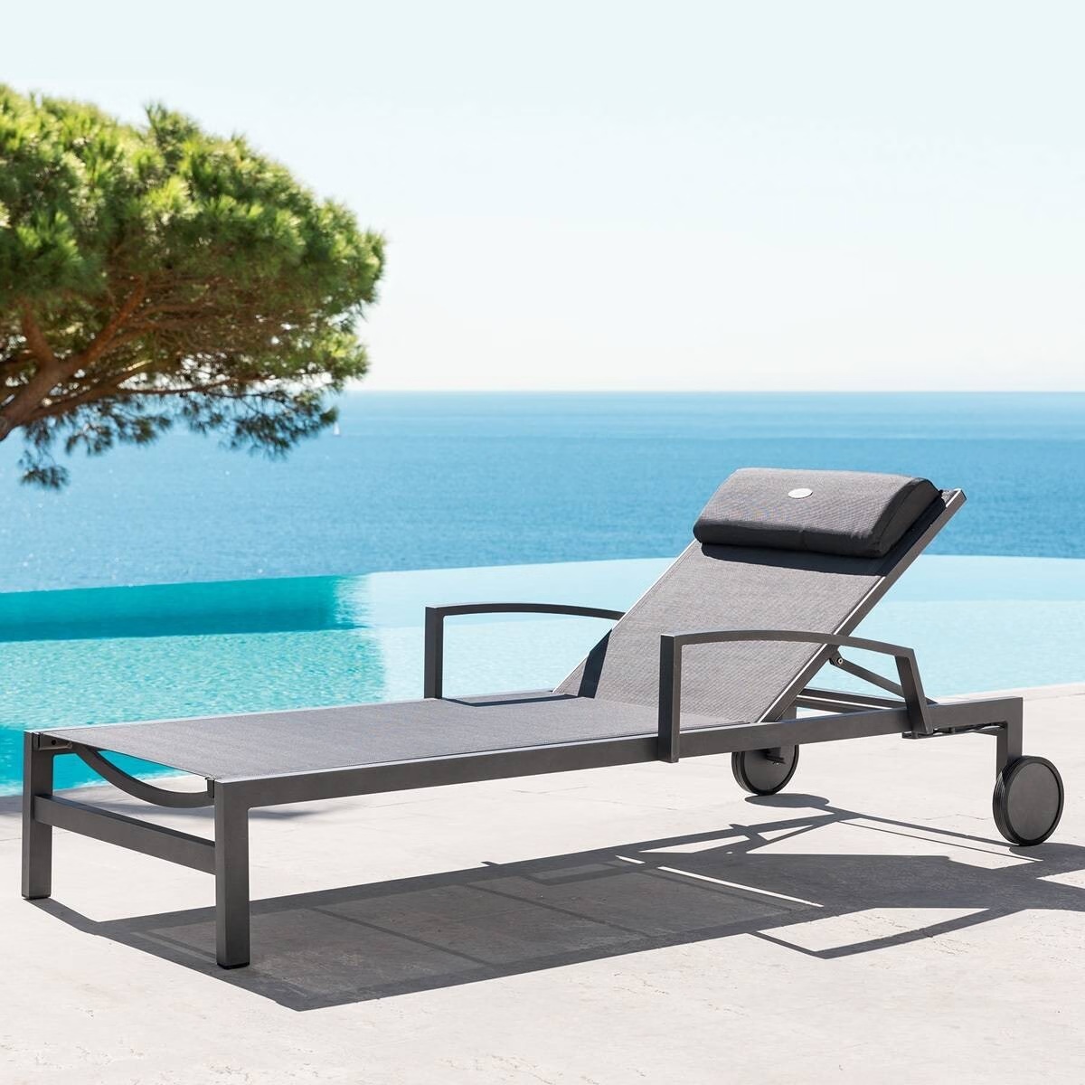 sun lounger ocala anthracite and graphite grey