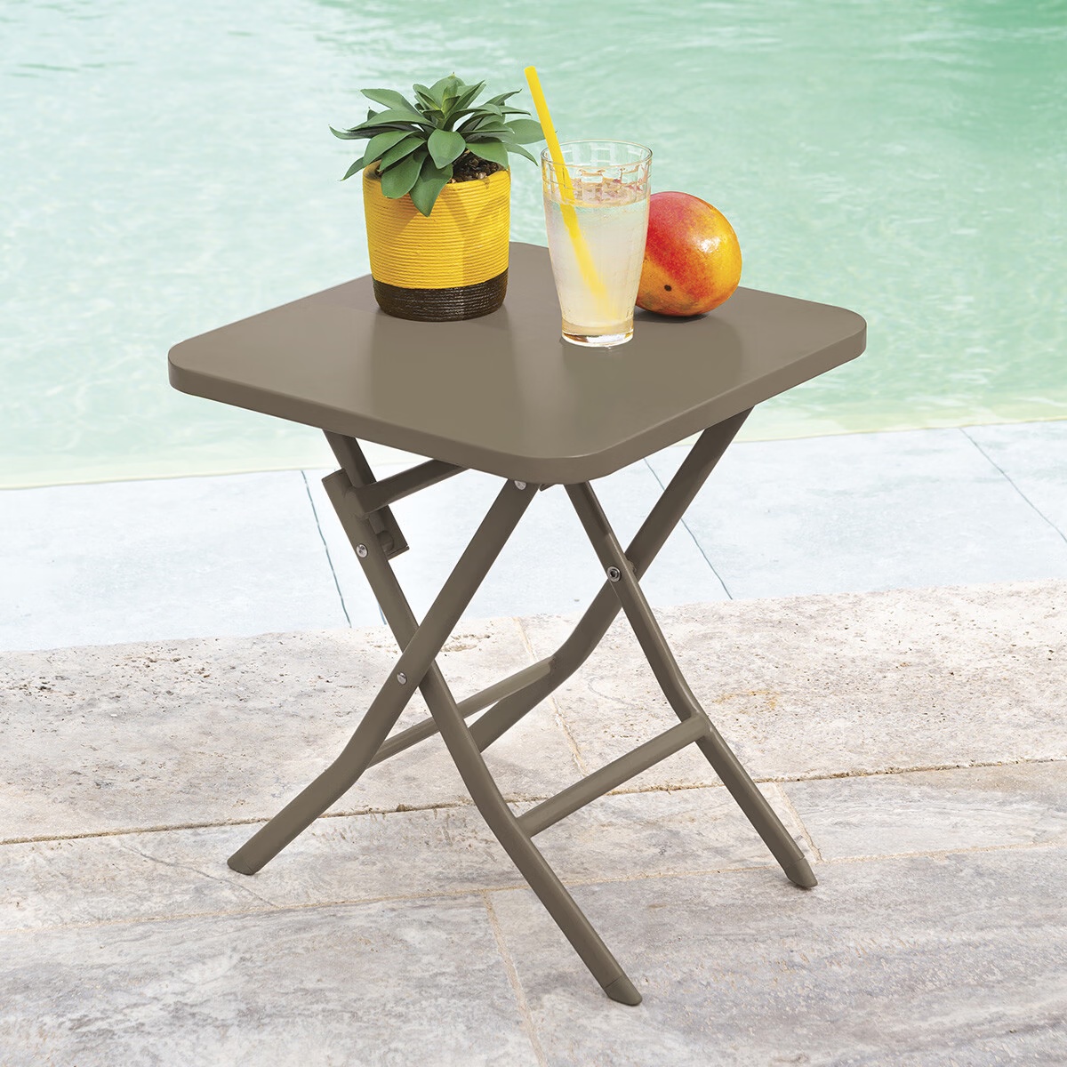 square garden side table greensboro tonka