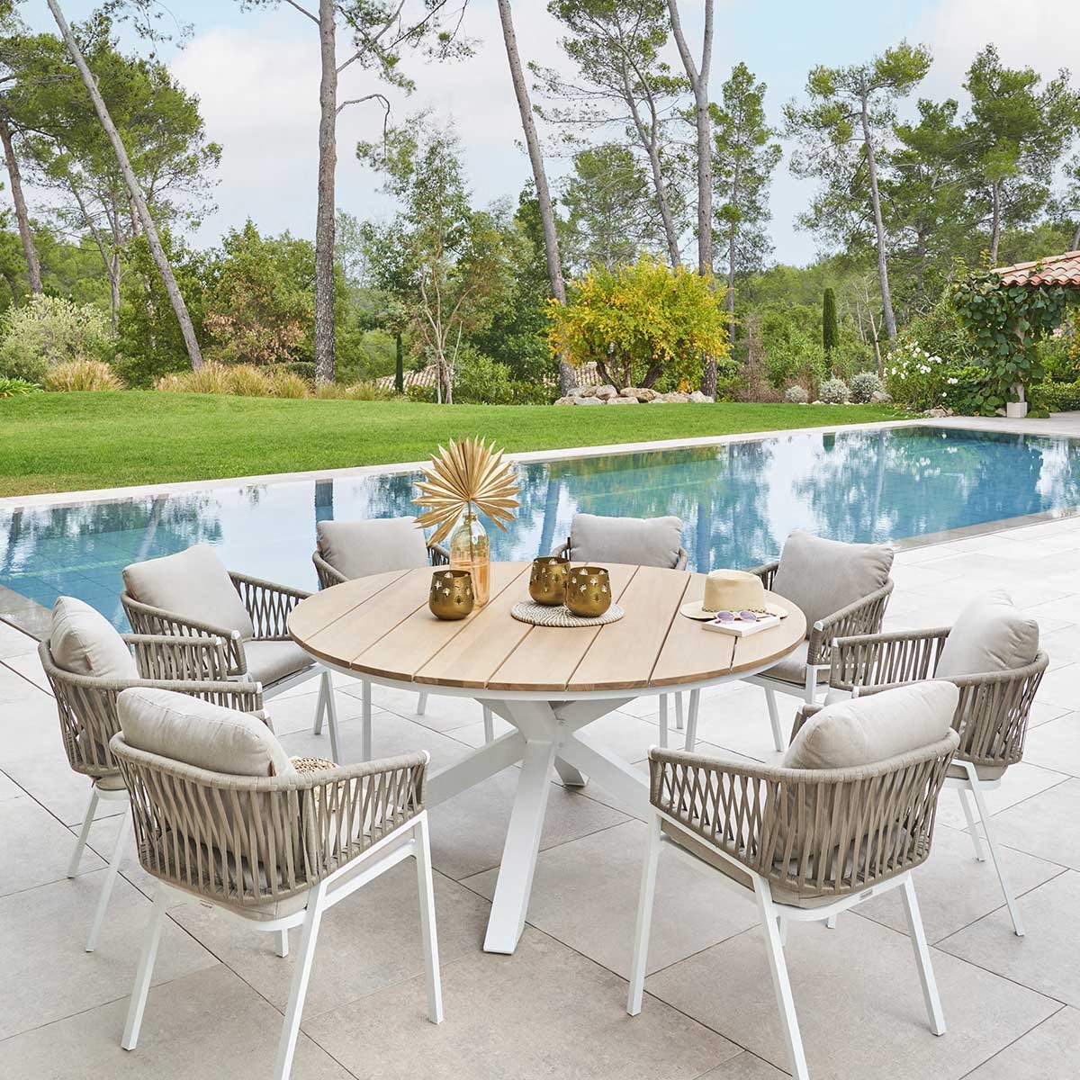 round garden table oriengo acacia white