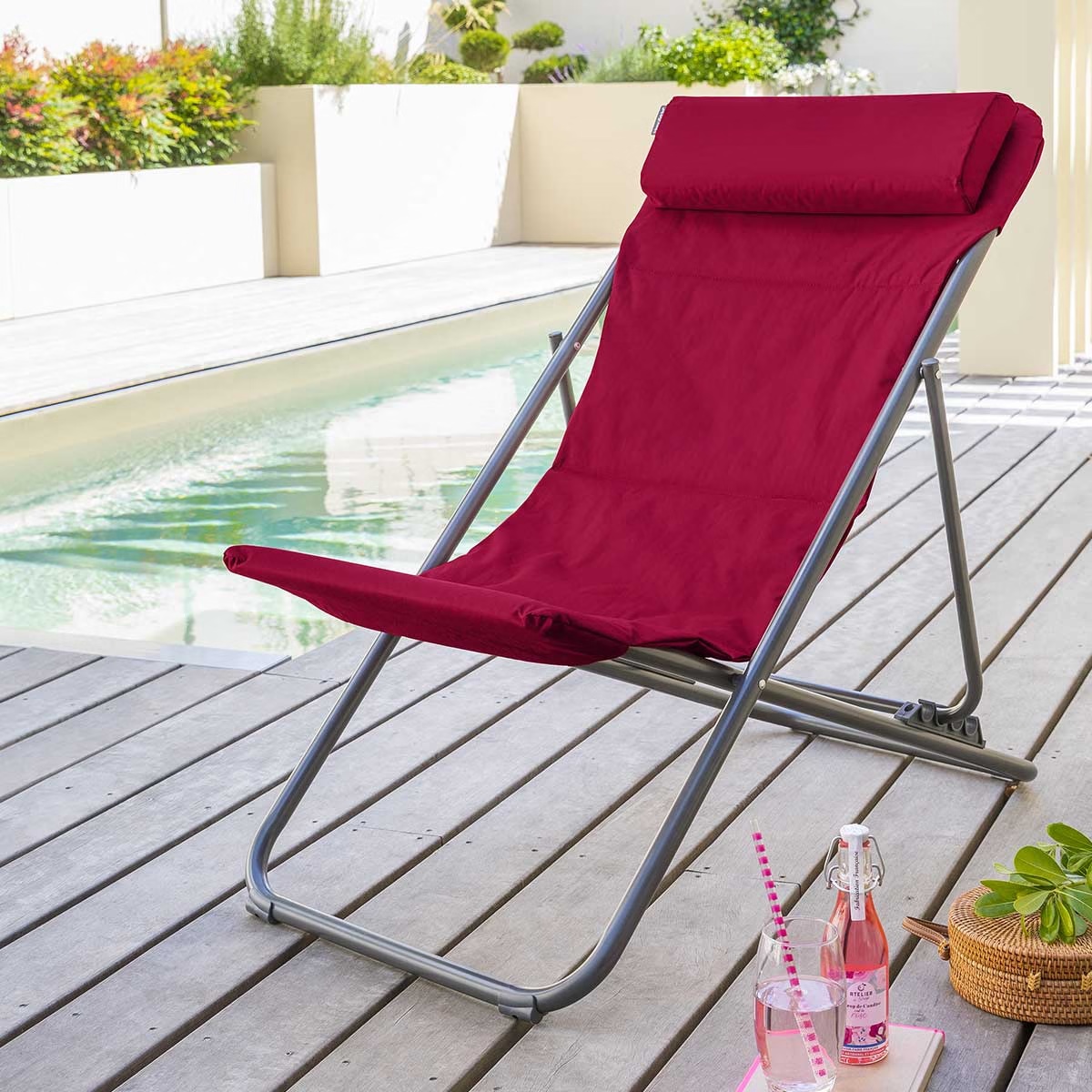 folding garden chair jubba pomegranate and graphite