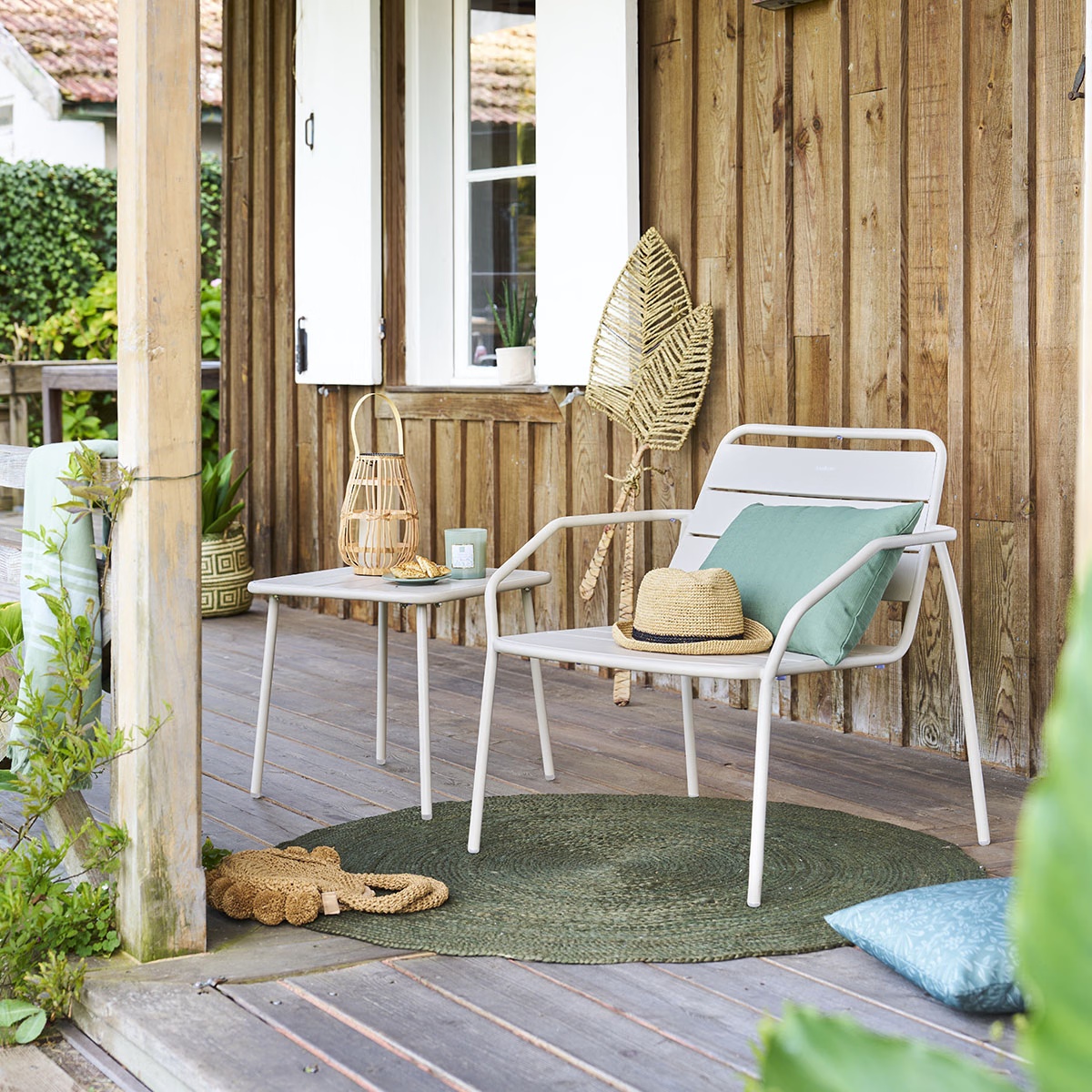 garden chair phuket clay